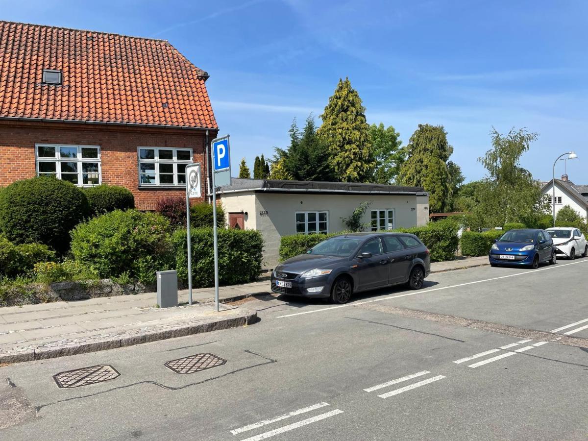 Jonstrupvejens Apartments Lejl B باليروب المظهر الخارجي الصورة